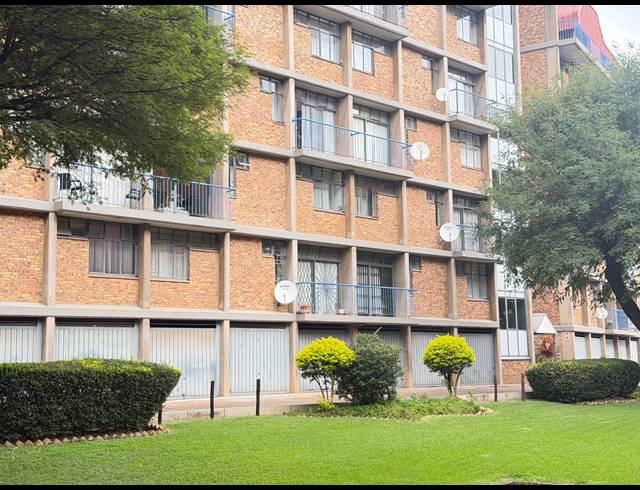 2 BEDROOM APARTMENT FOR SALE IN KILNER PARK